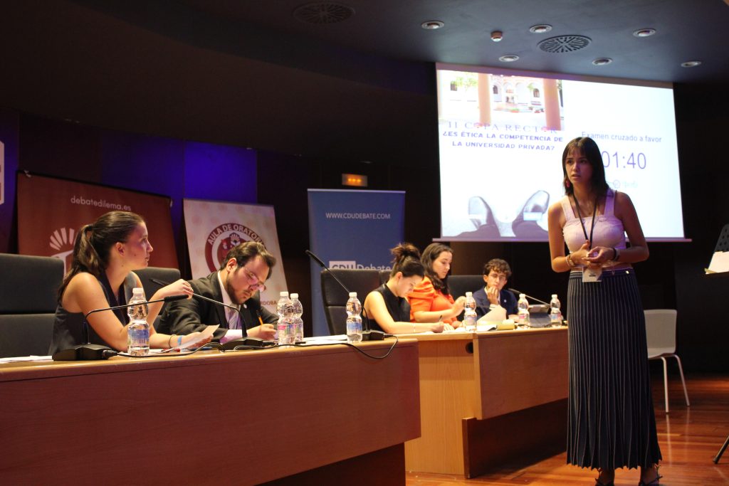 Equipo Dicentis final de debate